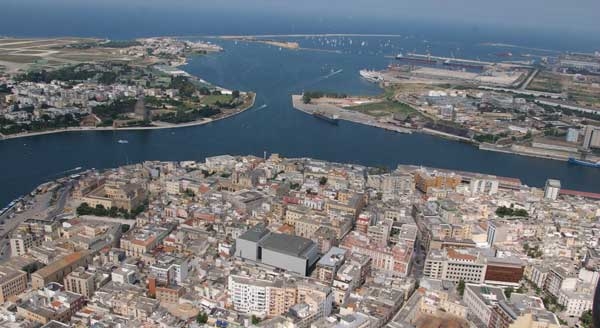 Ordinanza del sindaco di Brindisi sulla fascia costiera: divieto di...