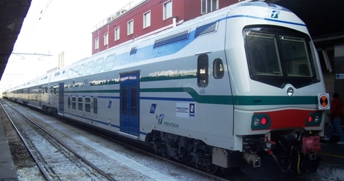 Anci Puglia e Trenitalia sono ormai ai ferri corti su soppressione...