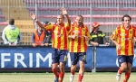 Il Lecce batte il Cagliari due a zero, segnano Giacomazzi e Castillo
