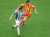 Calcio: Lecce-Juventus 0-3 / I bianconeri non perdono un colpo