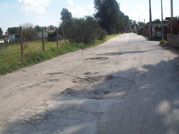 Strade con buche