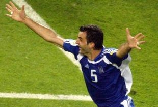Calcio/Europei 2004: Dellas regala ai greci la finale con uno...