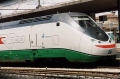 Tragedia ferroviaria in Puglia. Cinque persone perdono la vita.
