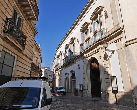 Galatina, Dino Valente si dimette da portavoce e segretario di...