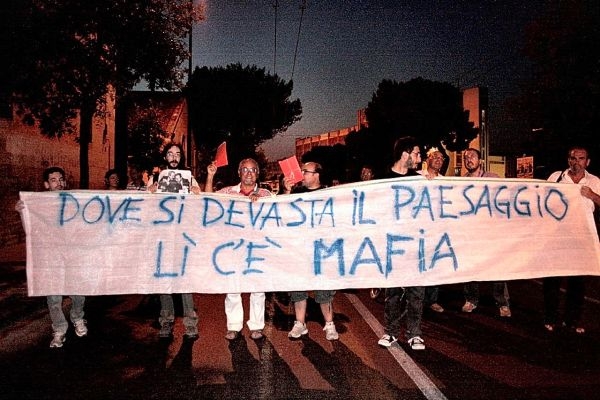 Emergenza nazionale "Green Economy impazzita": è una...