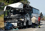 Fasano, uno scontro tra bus e tir: bilancio tragico, 4 morti e 40...