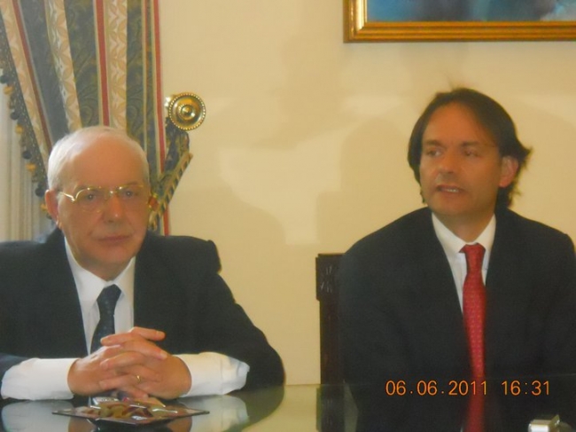 Nardò, il passaggio di consegne: dal prefetto D'Onofrio al sindaco...